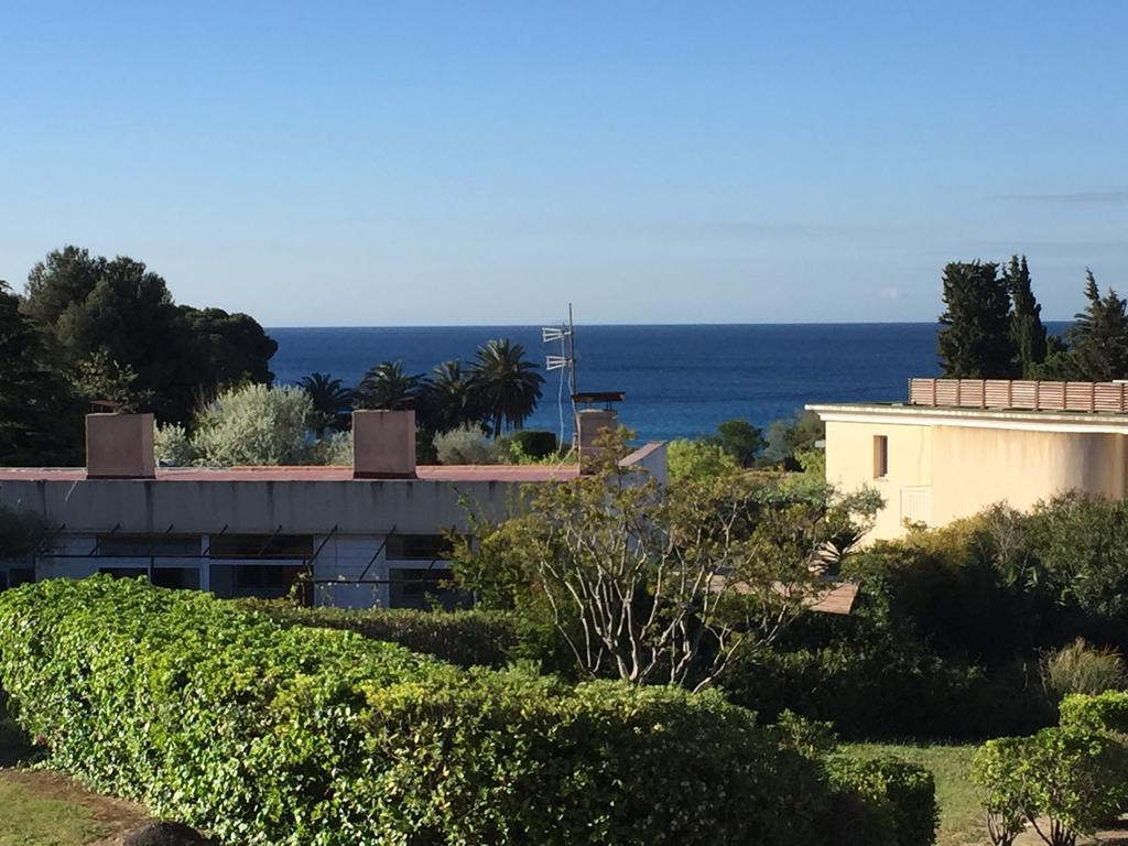 Studio Le Peneque Des Anges La Ciotat Buitenkant foto